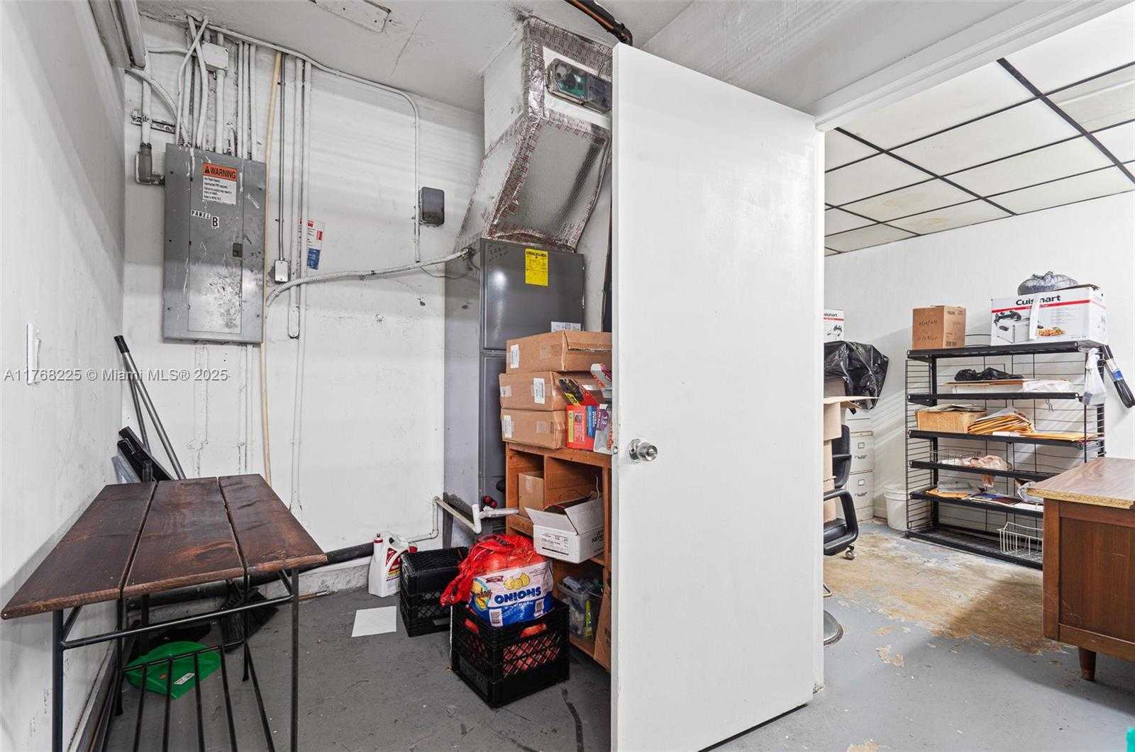 Small Image of 17851 NORTH WEST 78TH AVE, Hialeah Number 43