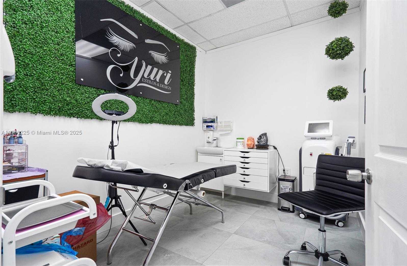 Small Image of 17851 NORTH WEST 78TH AVE, Hialeah Number 52