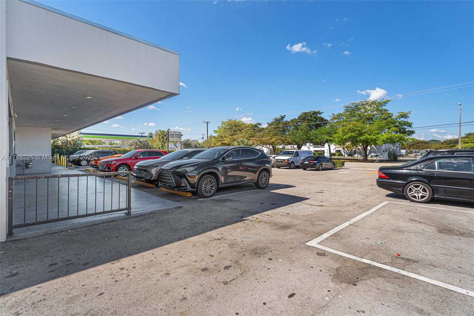 Small Image of 17851 NORTH WEST 78TH AVE, Hialeah Number 70