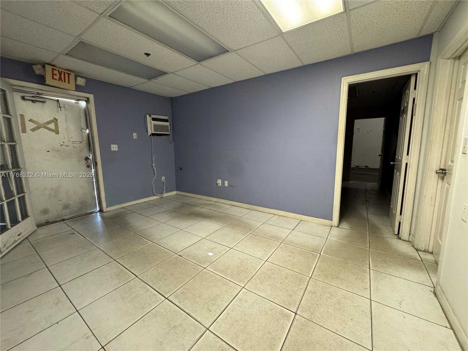 Small Image of 2283 NORTH EAST 164TH ST, North Miami Beach Number 7