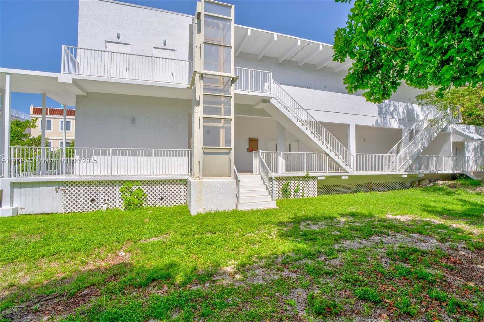 Small Image of 14 125TH STREET GULF, Marathon Number 4