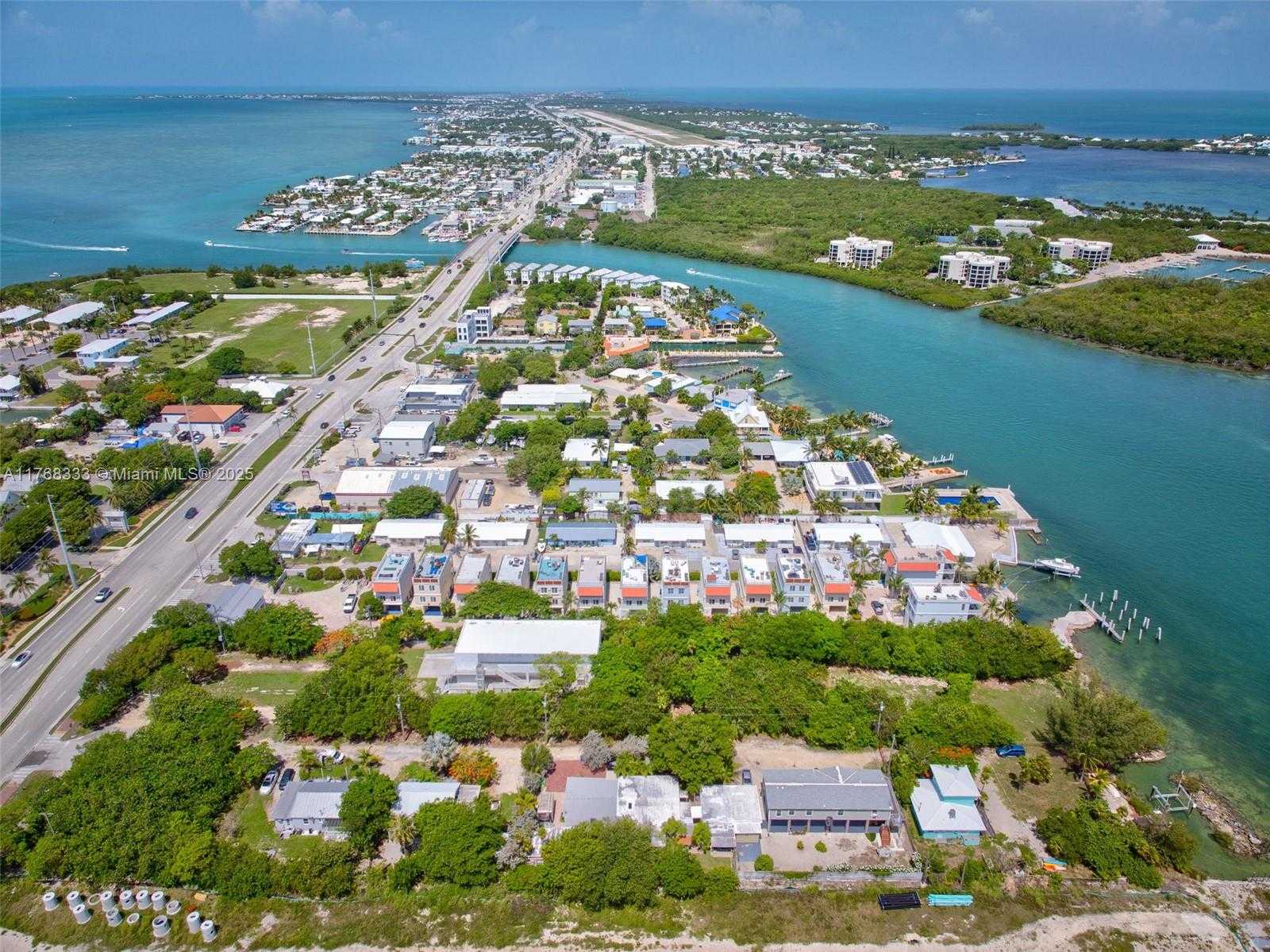 Small Image of 14 125TH STREET GULF, Marathon Number 42