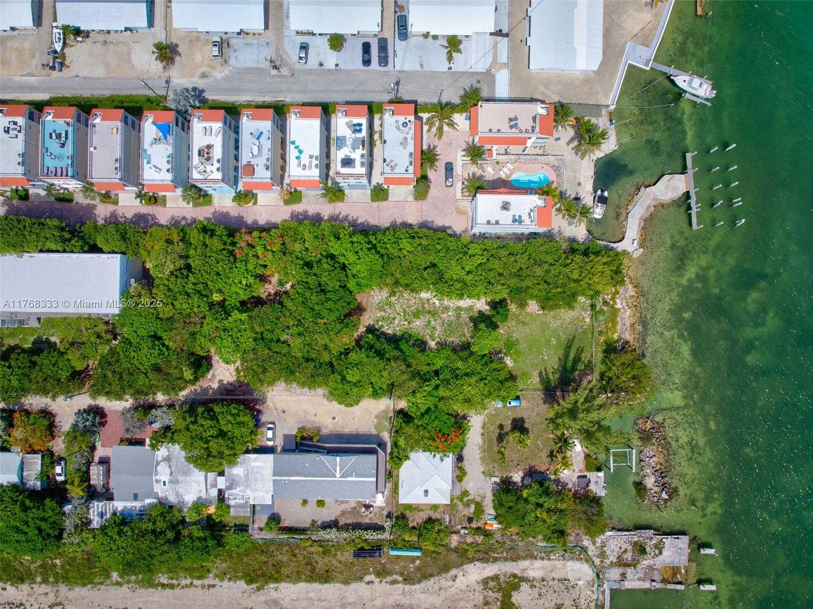 Small Image of 14 125TH STREET GULF, Marathon Number 44