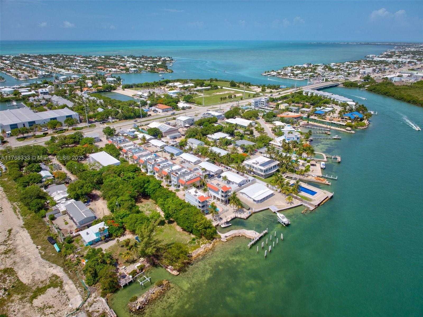 Small Image of 14 125TH STREET GULF, Marathon Number 45