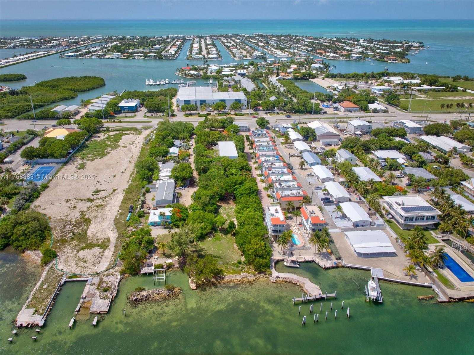 Small Image of 14 125TH STREET GULF, Marathon Number 46