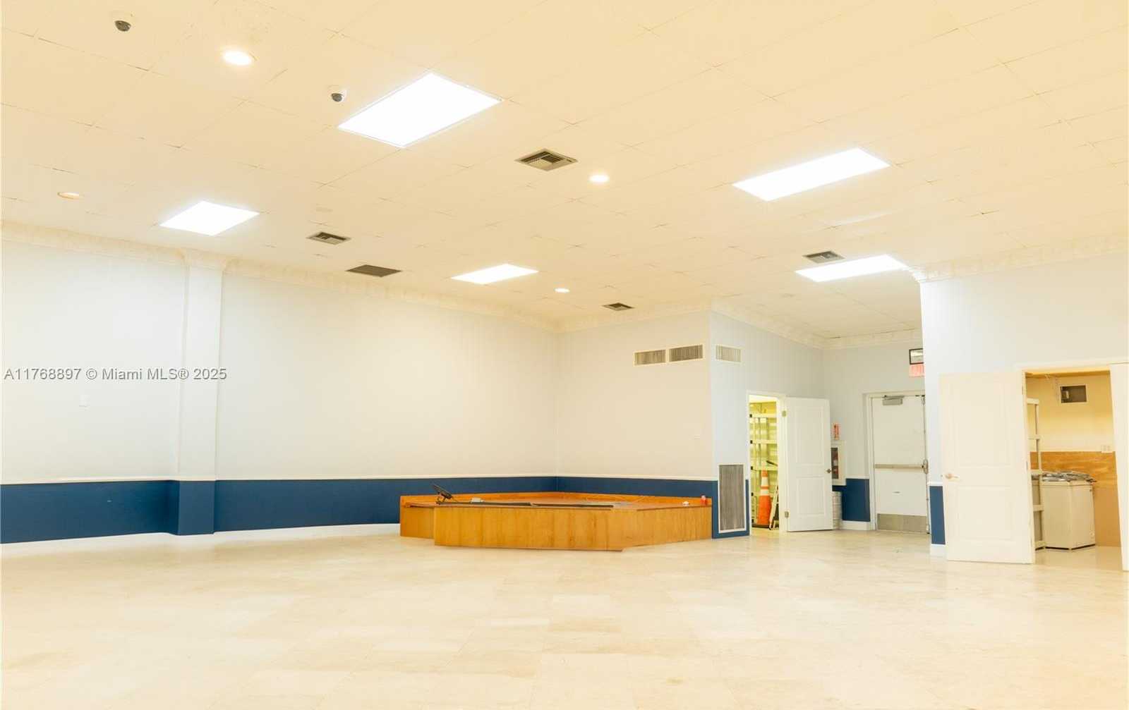 Small Image of 350 SOUTH WEST 25TH ST, Fort Lauderdale Number 10