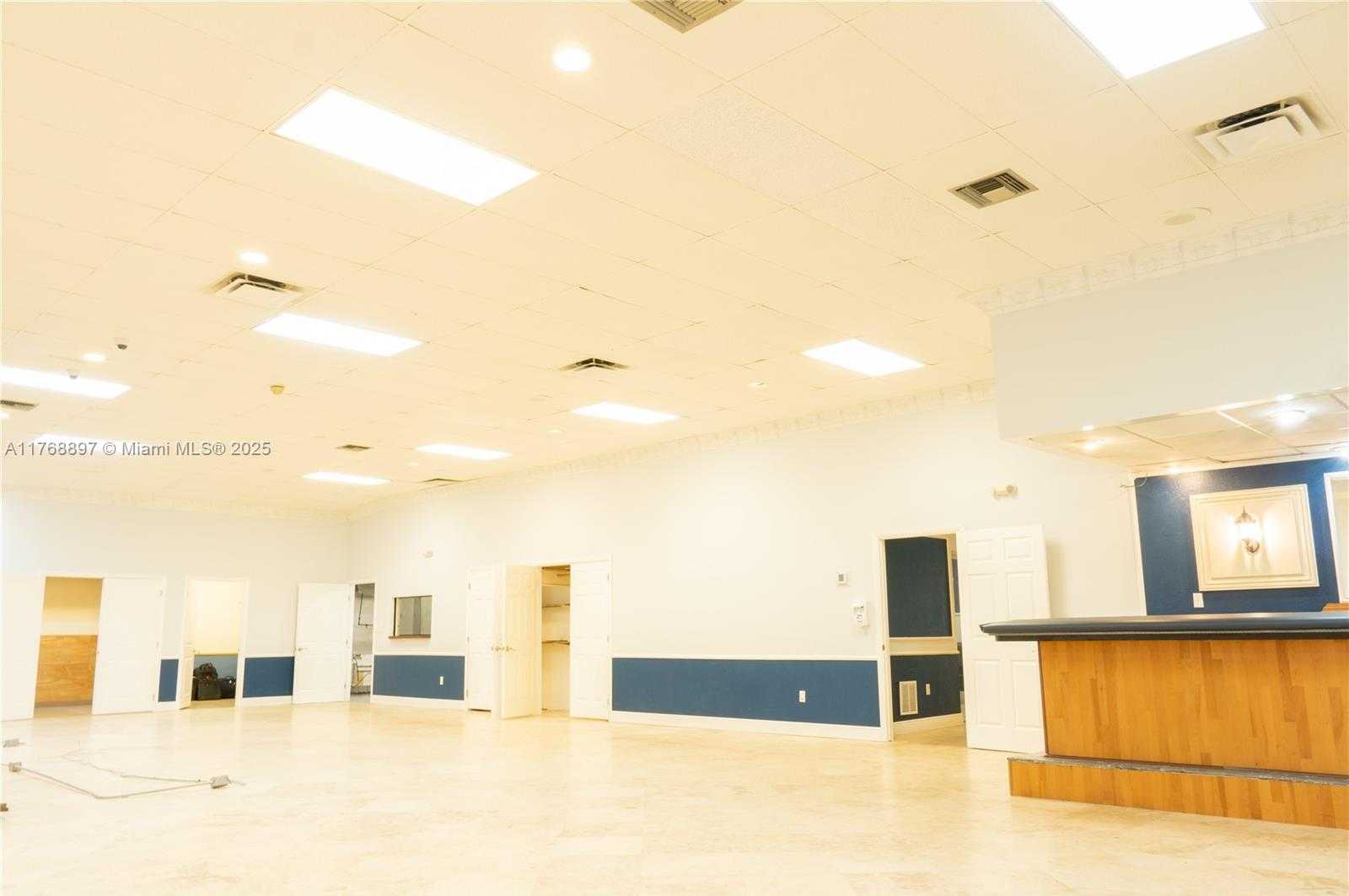 Small Image of 350 SOUTH WEST 25TH ST, Fort Lauderdale Number 8