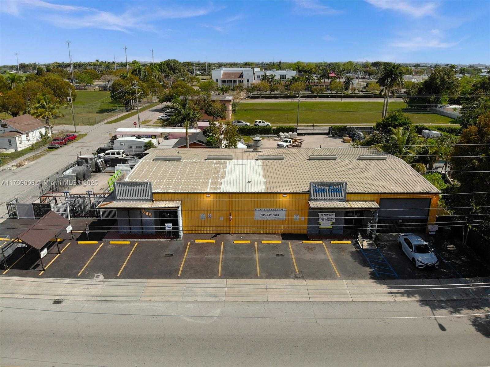 Small Image of 395 NORTH FLAGLER AVE, Homestead Number 4