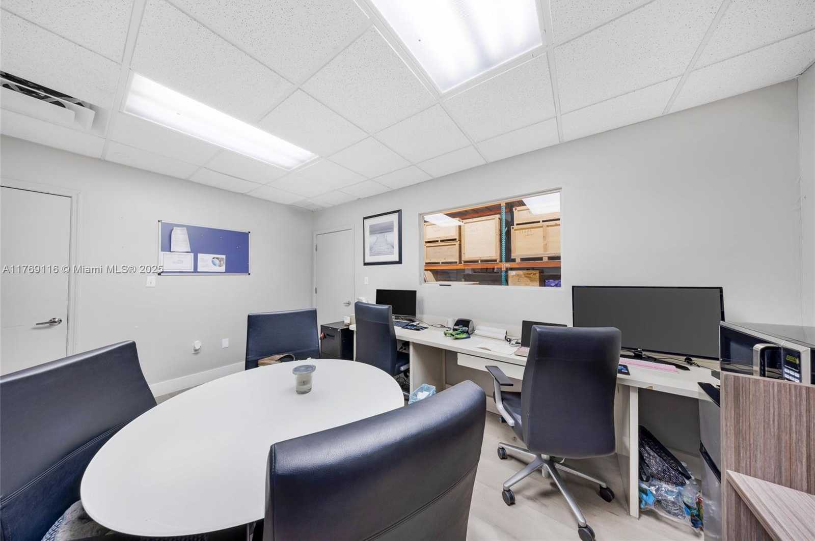 Small Image of 10680 NORTH WEST 123RD ST RD #101, Medley Number 8