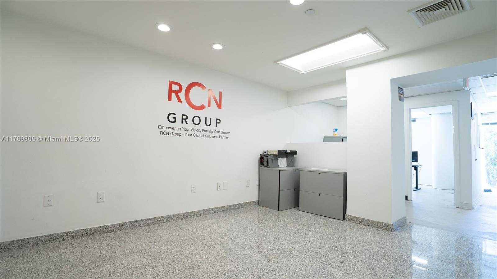 Small Image of 4300 BISCAYNE BLVD #201, Miami Number 4