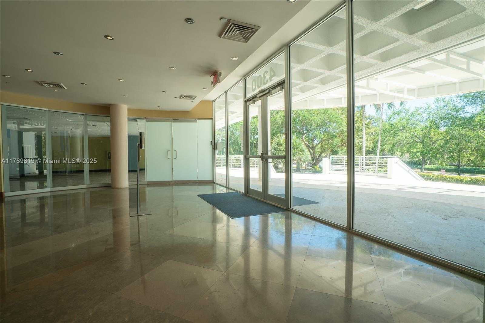 Small Image of 4300 BISCAYNE BLVD #201, Miami Number 2