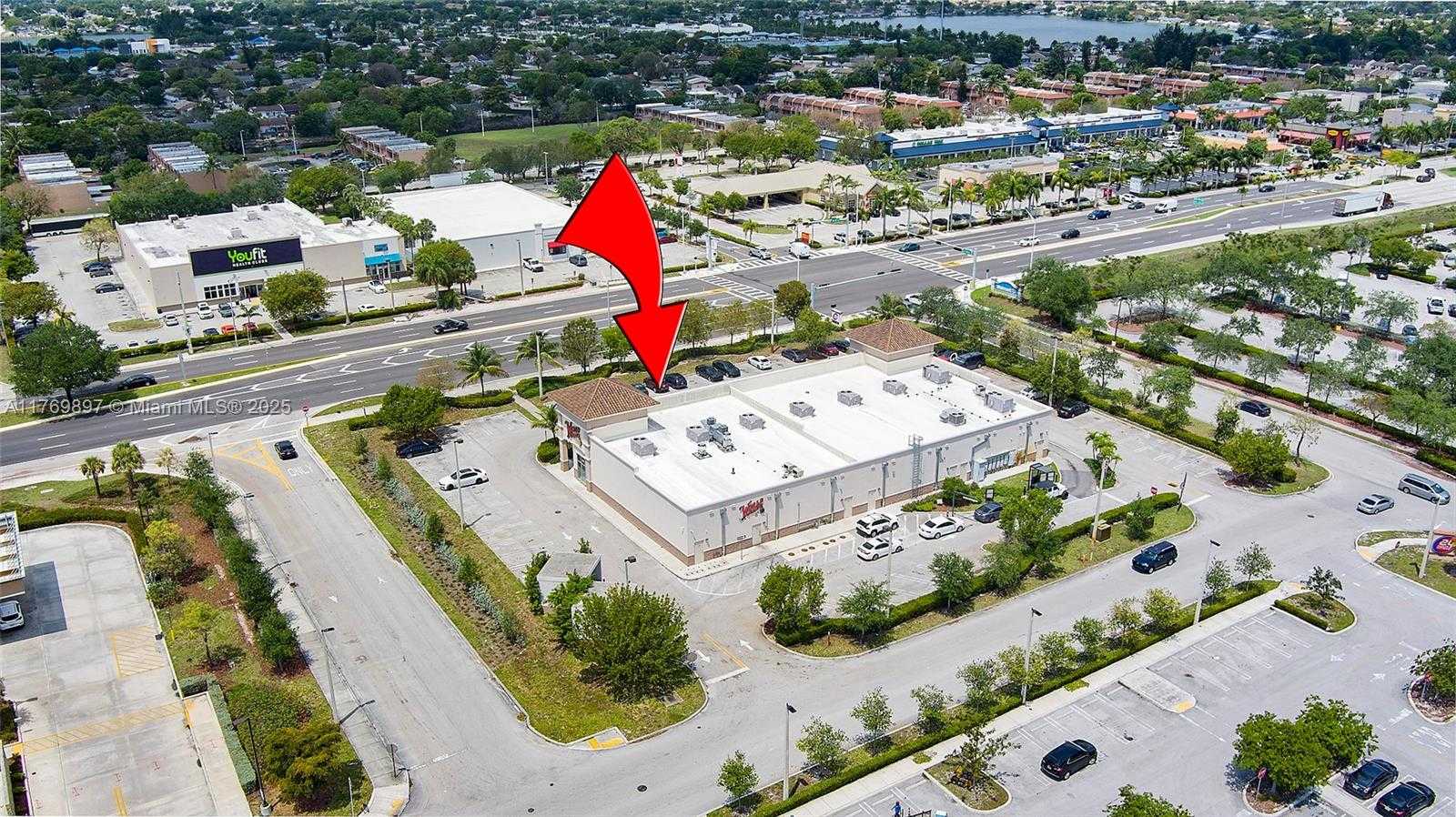 Small Image of 19401 NORTH WEST 27TH AVE, Miami Gardens Number 10