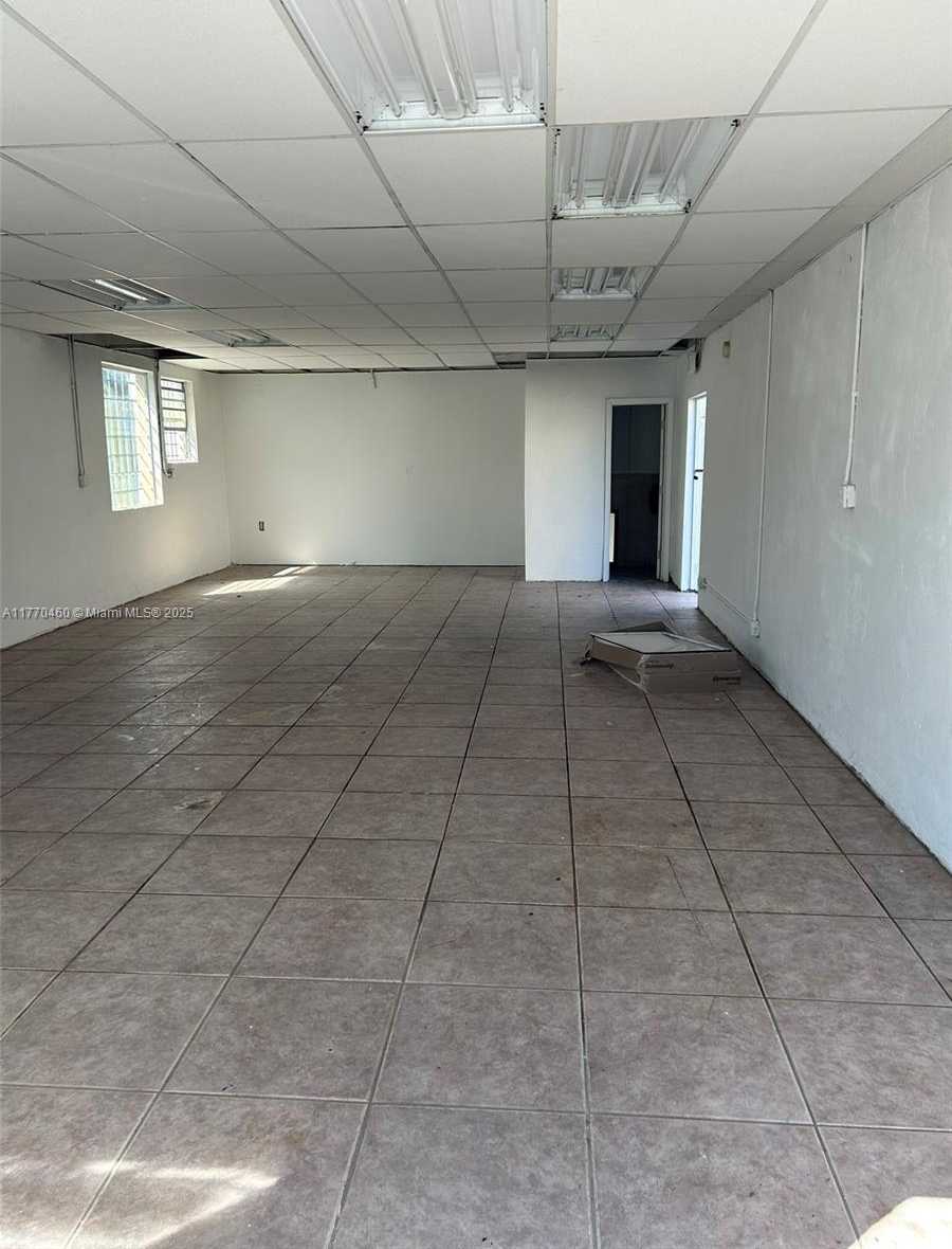 Small Image of 5911 WEST HALLANDALE BEACH BLVD, West Park Number 4