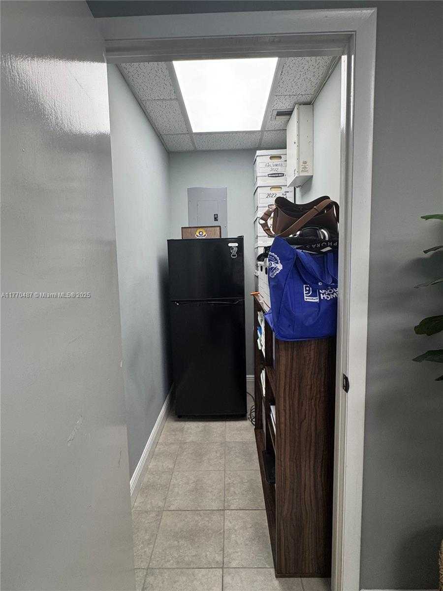 Small Image of 2300 NORTH WEST 94TH AVE #209, Doral Number 12
