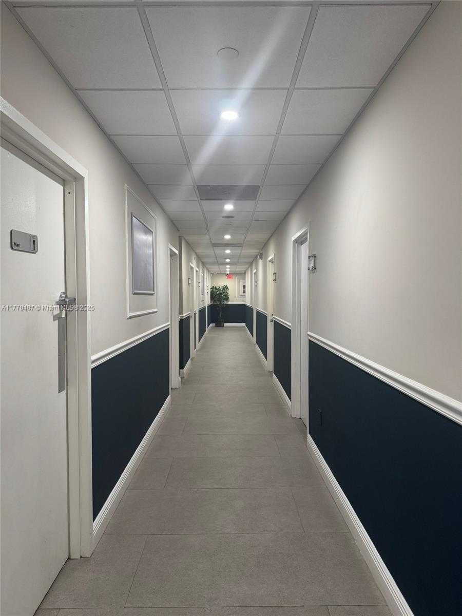 Small Image of 2300 NORTH WEST 94TH AVE #209, Doral Number 4