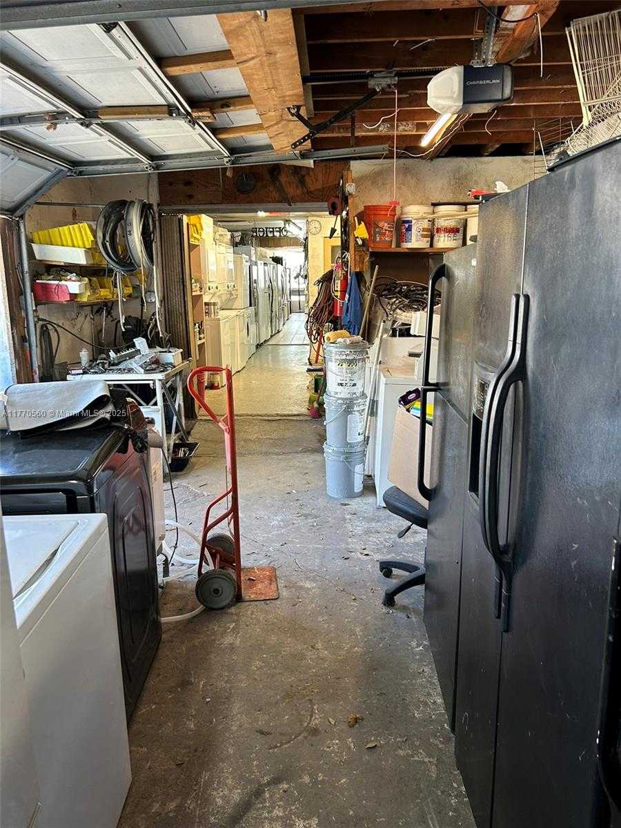 Small Image of 5921 WEST HALLANDALE BEACH BLVD, West Park Number 3