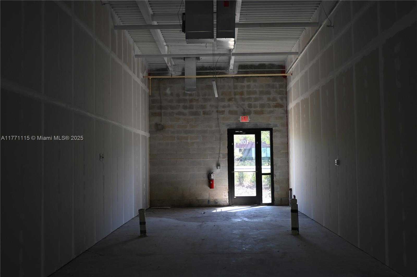 Small Image of 3370 ROUSE RD #109, Orlando Number 13