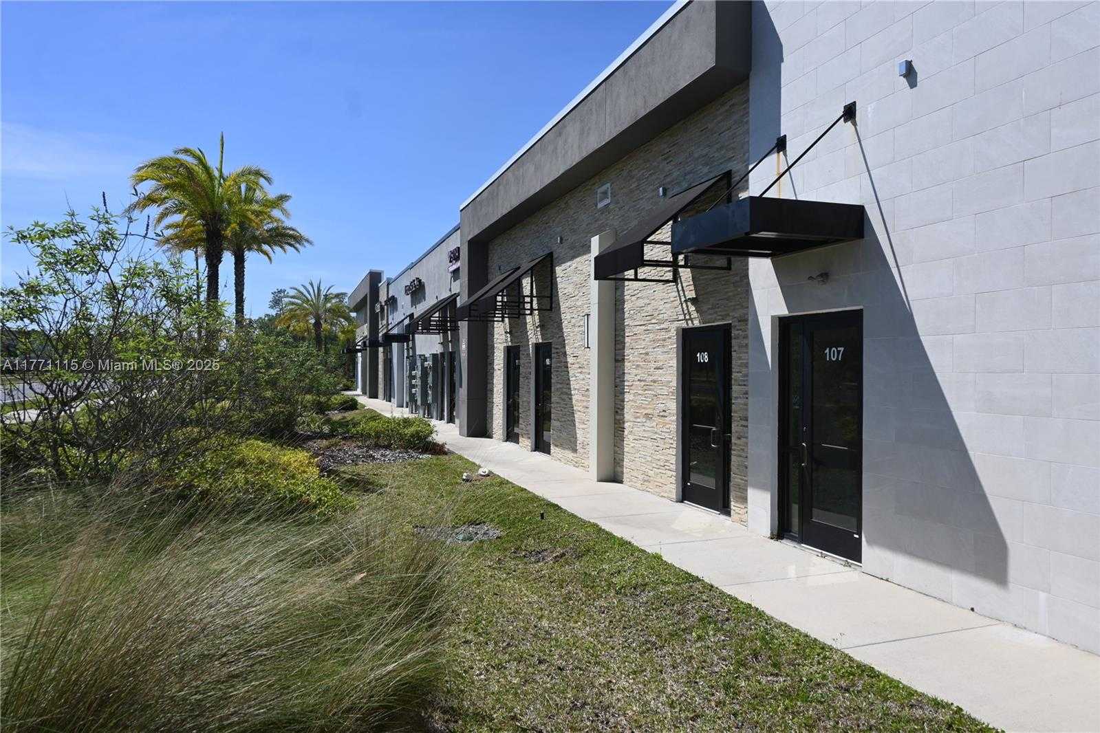 Small Image of 3370 ROUSE RD #109, Orlando Number 23