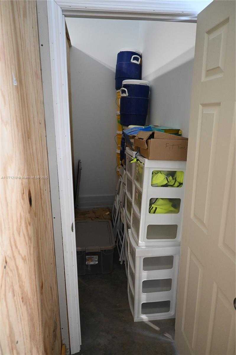 Small Image of 3370 ROUSE RD #119, Orlando Number 16