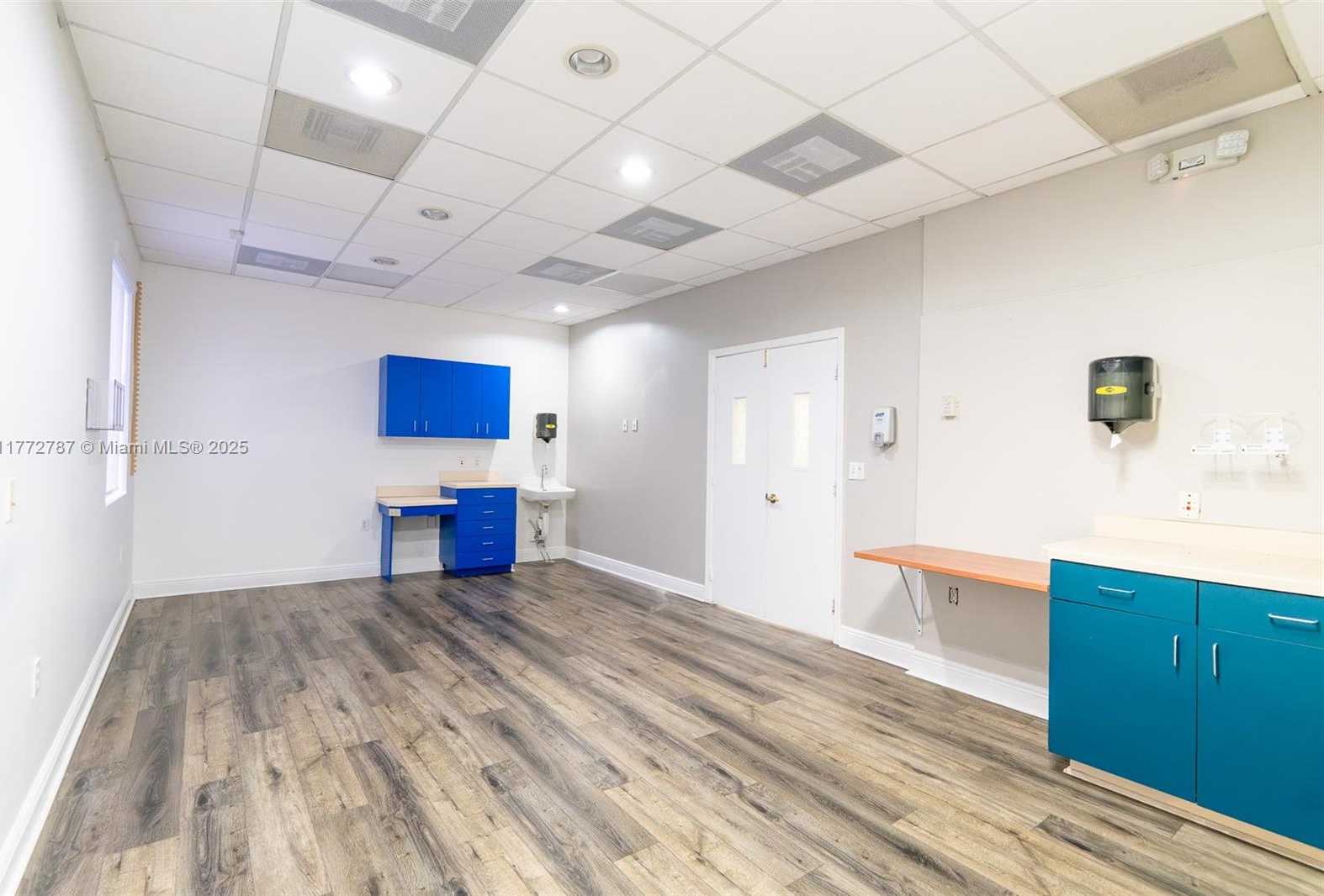 Small Image of 9009 NORTH WEST 2ND ST, Pembroke Pines Number 14