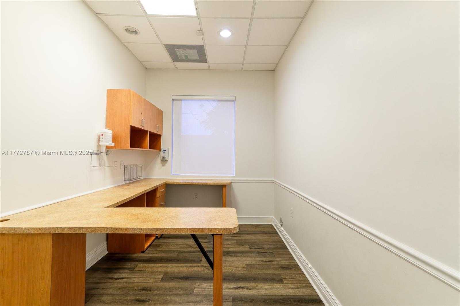 Small Image of 9009 NORTH WEST 2ND ST, Pembroke Pines Number 18