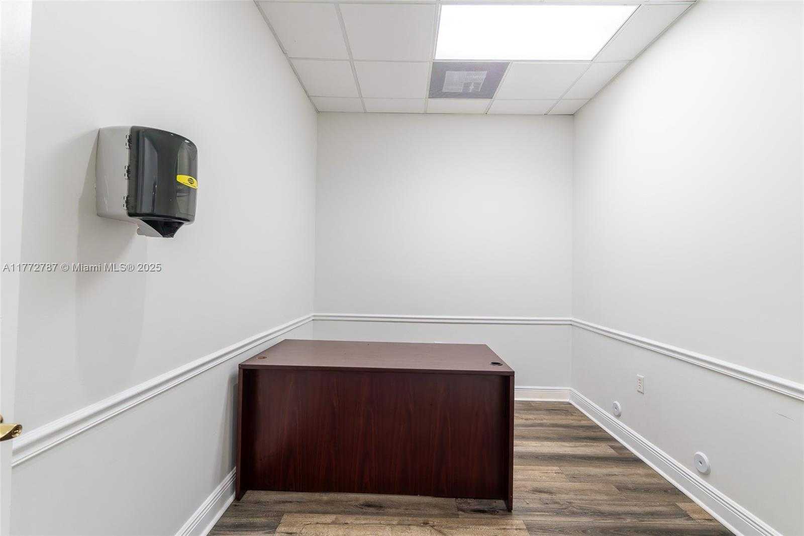 Small Image of 9009 NORTH WEST 2ND ST, Pembroke Pines Number 19