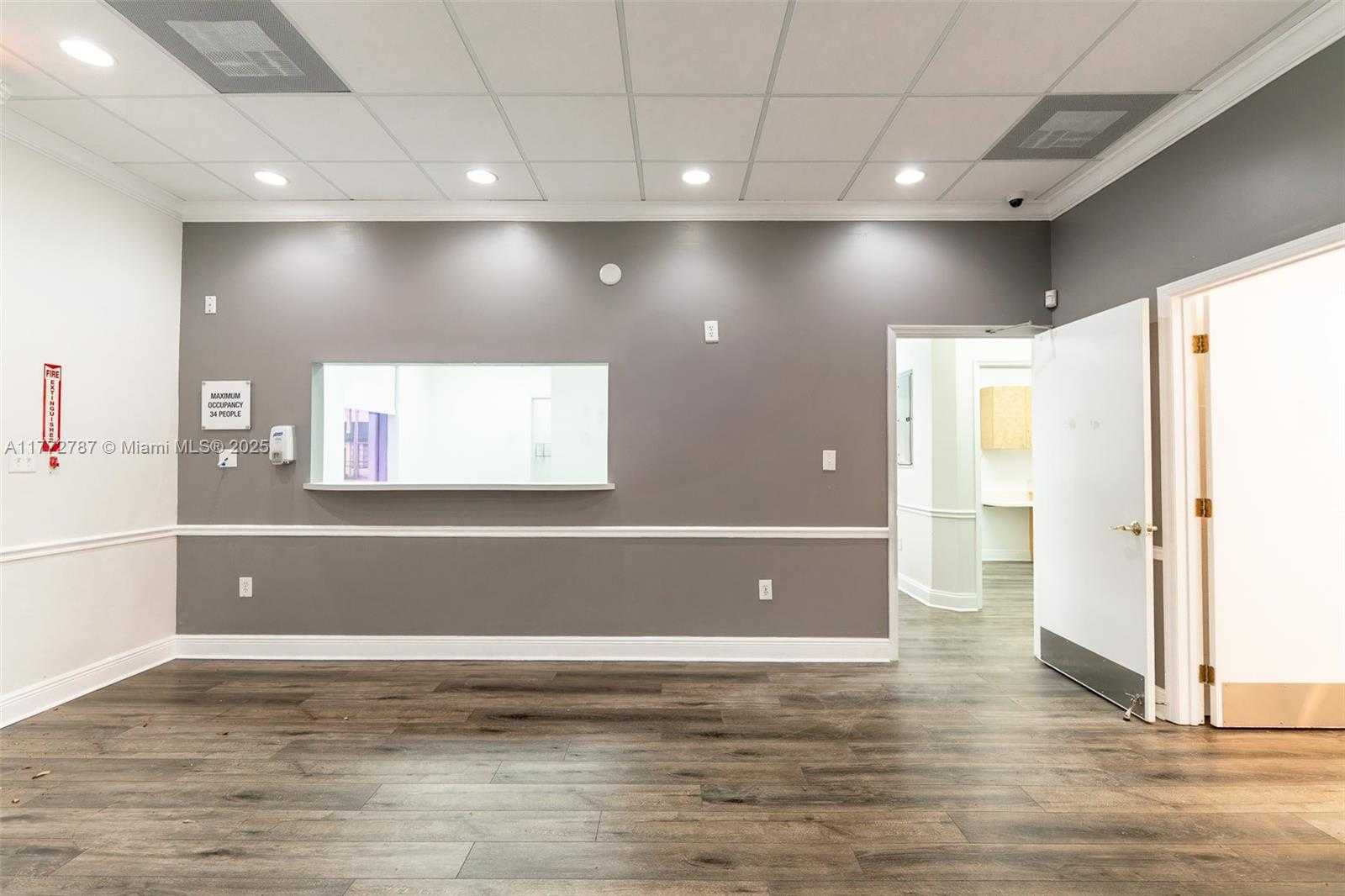 Small Image of 9009 NORTH WEST 2ND ST, Pembroke Pines Number 23