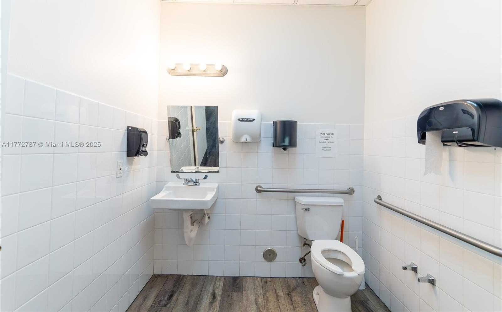 Small Image of 9009 NORTH WEST 2ND ST, Pembroke Pines Number 25
