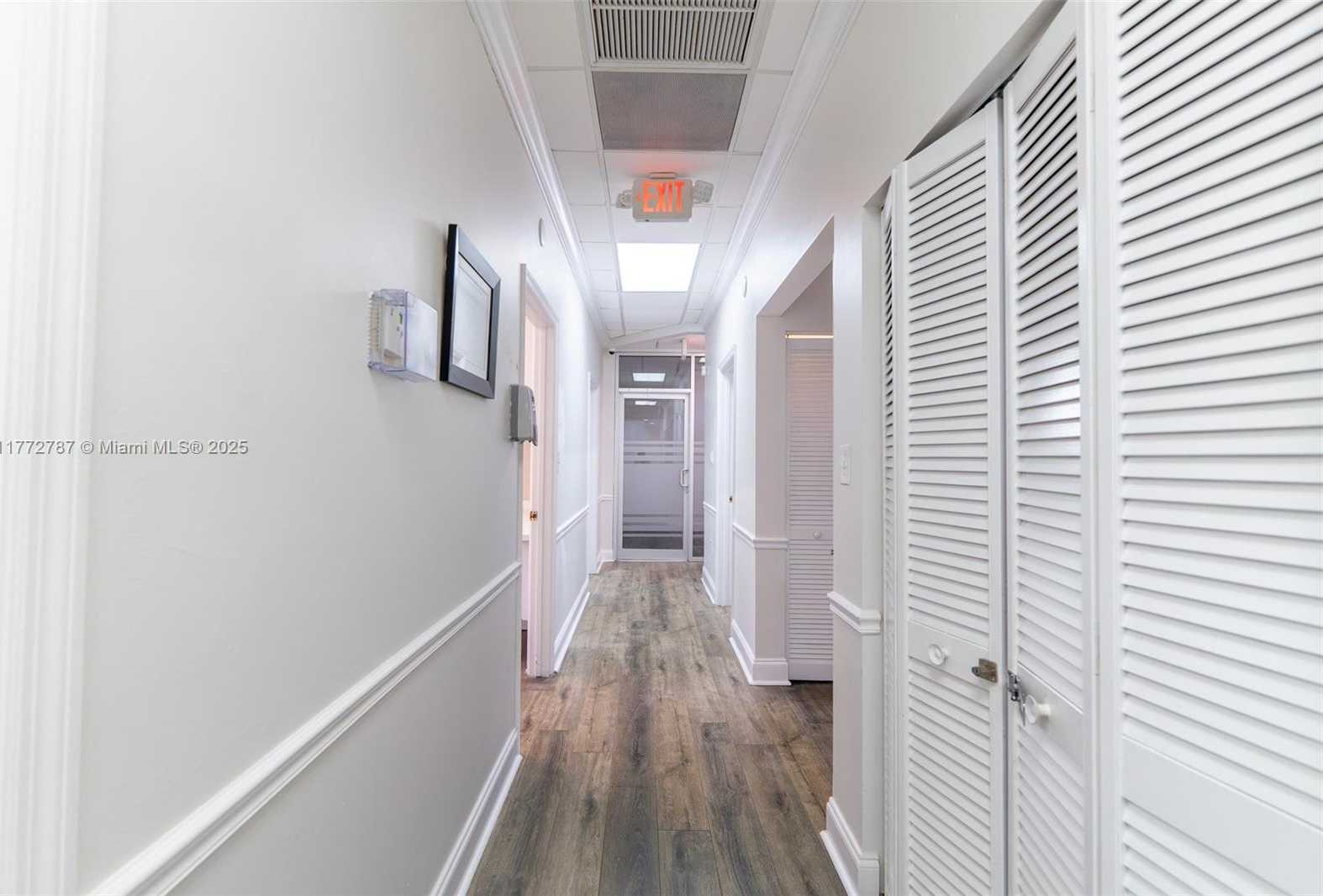 Small Image of 9009 NORTH WEST 2ND ST, Pembroke Pines Number 6