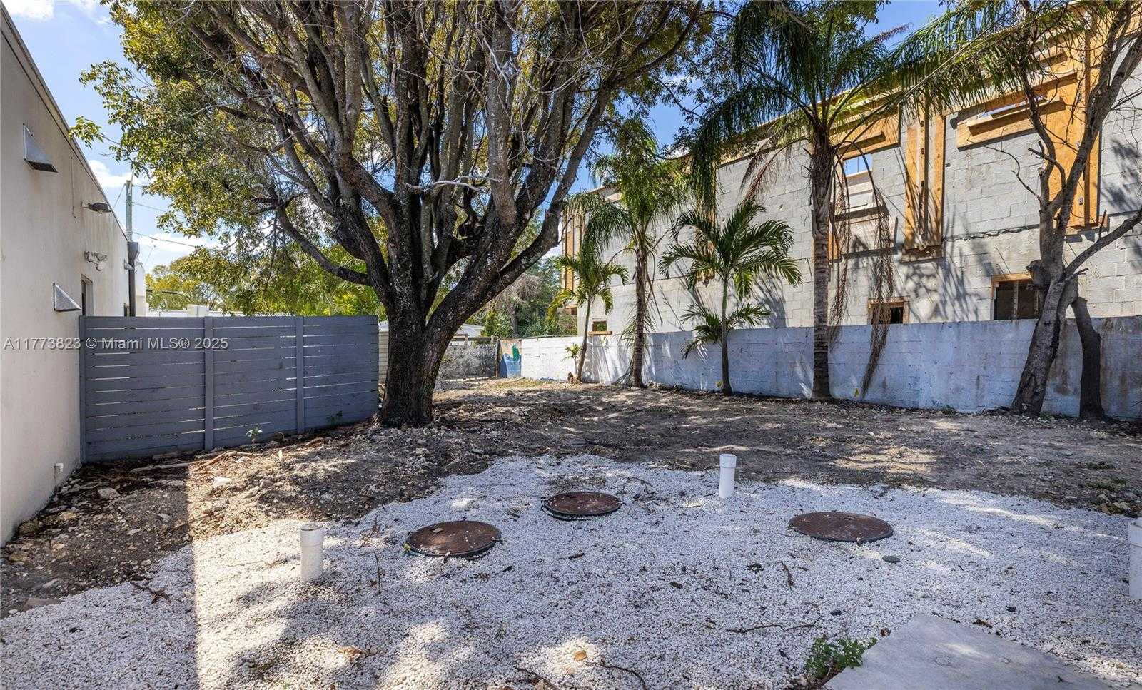 Small Image of 4204 NORTH WEST 2ND AVE, Miami Number 23