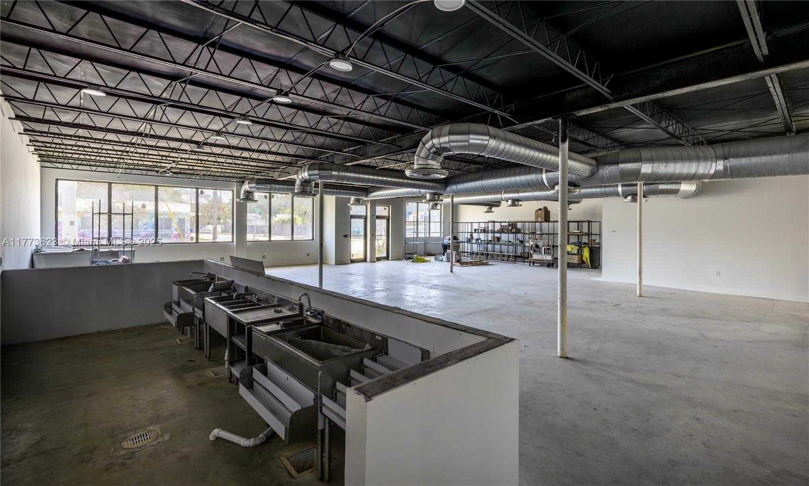 Small Image of 4204 NORTH WEST 2ND AVE, Miami Number 5