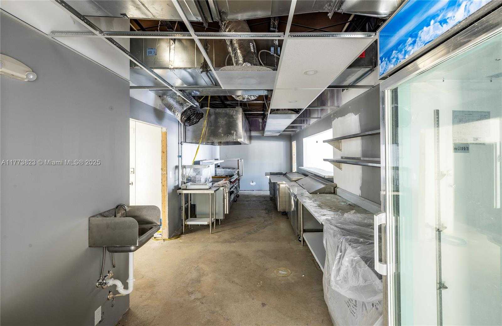 Small Image of 4204 NORTH WEST 2ND AVE, Miami Number 8