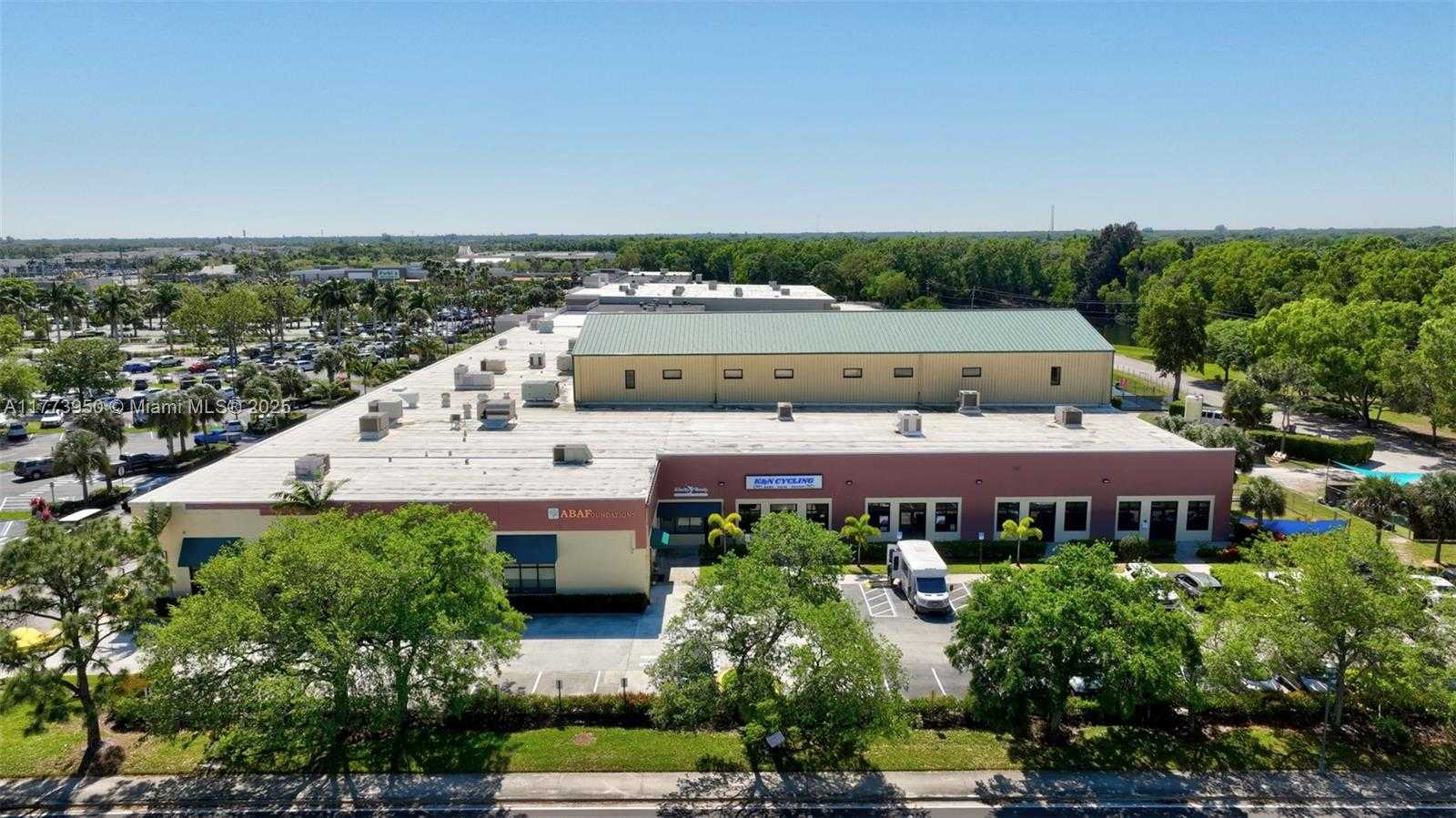 Small Image of 3202 SOUTH EAST FEDERAL HWY, Stuart Number 2