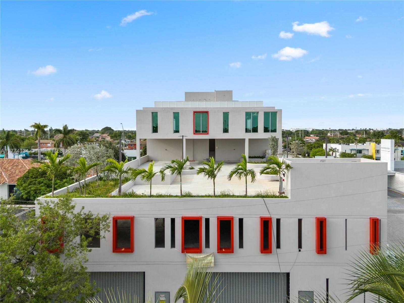Small Image of 8966 SOUTH WEST 40TH ST, Miami Number 6