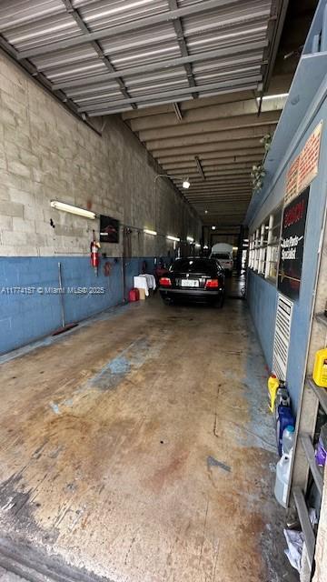 Small Image of 3838 SHIPPING AVE, Miami Number 2