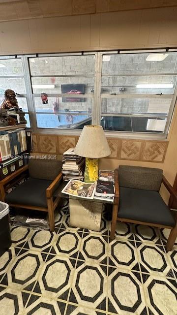 Small Image of 3838 SHIPPING AVE, Miami Number 3