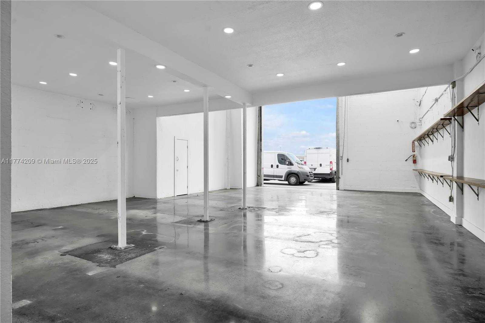 Imagen de Pequeño Objeto