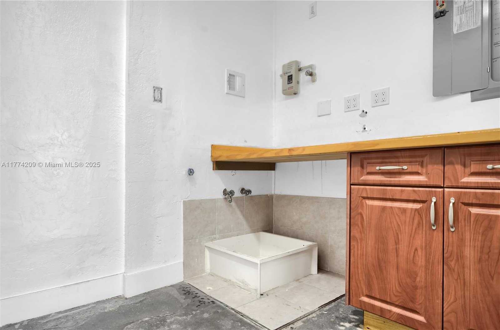 Imagen de Pequeño Objeto