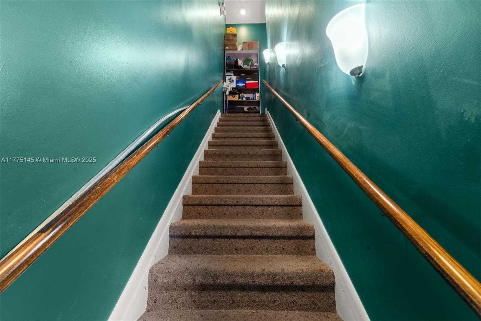 Small Image of 2669 EAST COMMERCIAL BLVD #2nd floor, Fort Lauderdale Number 2