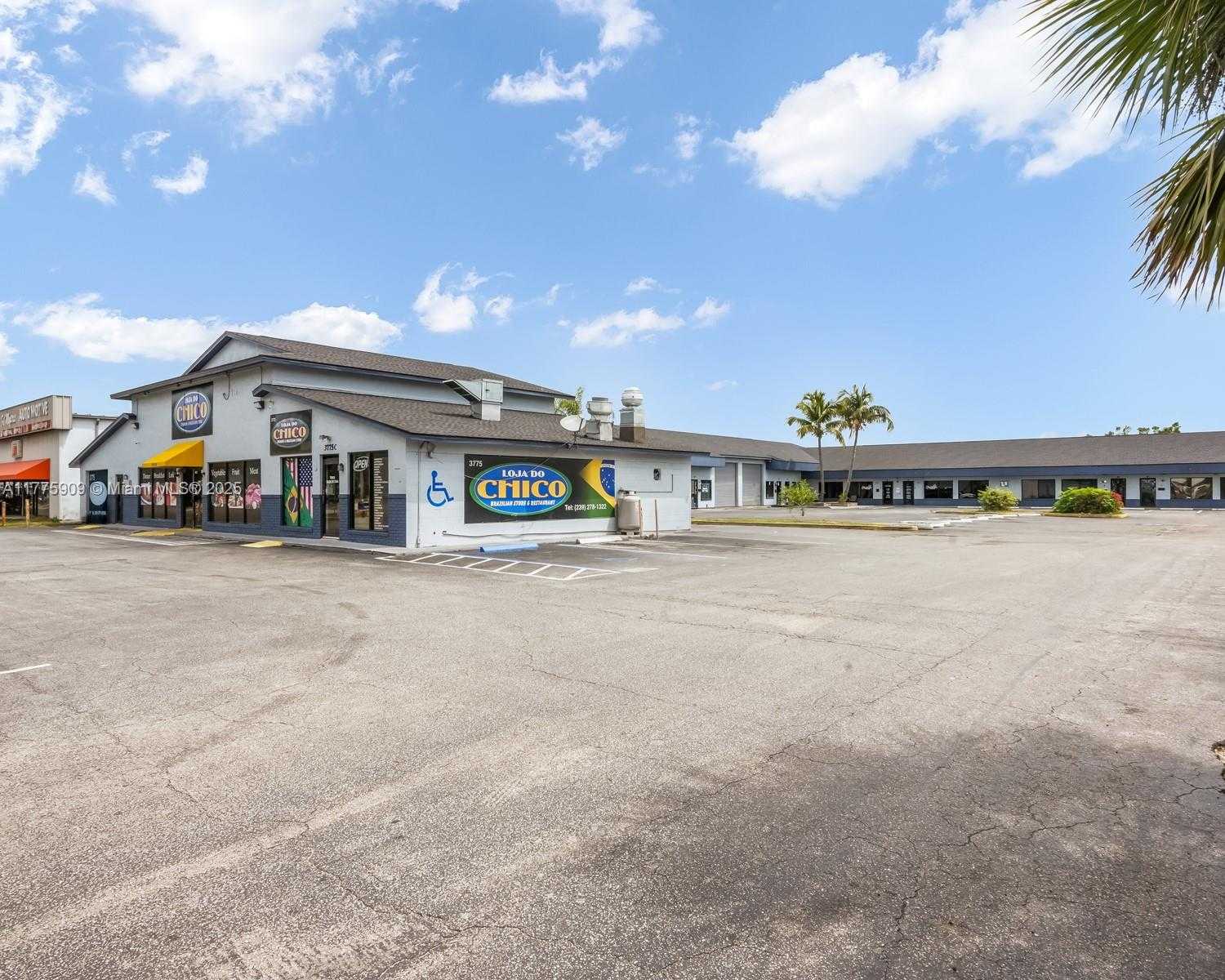 Small Image of 3775 FOWLER ST, Fort Myers Number 23