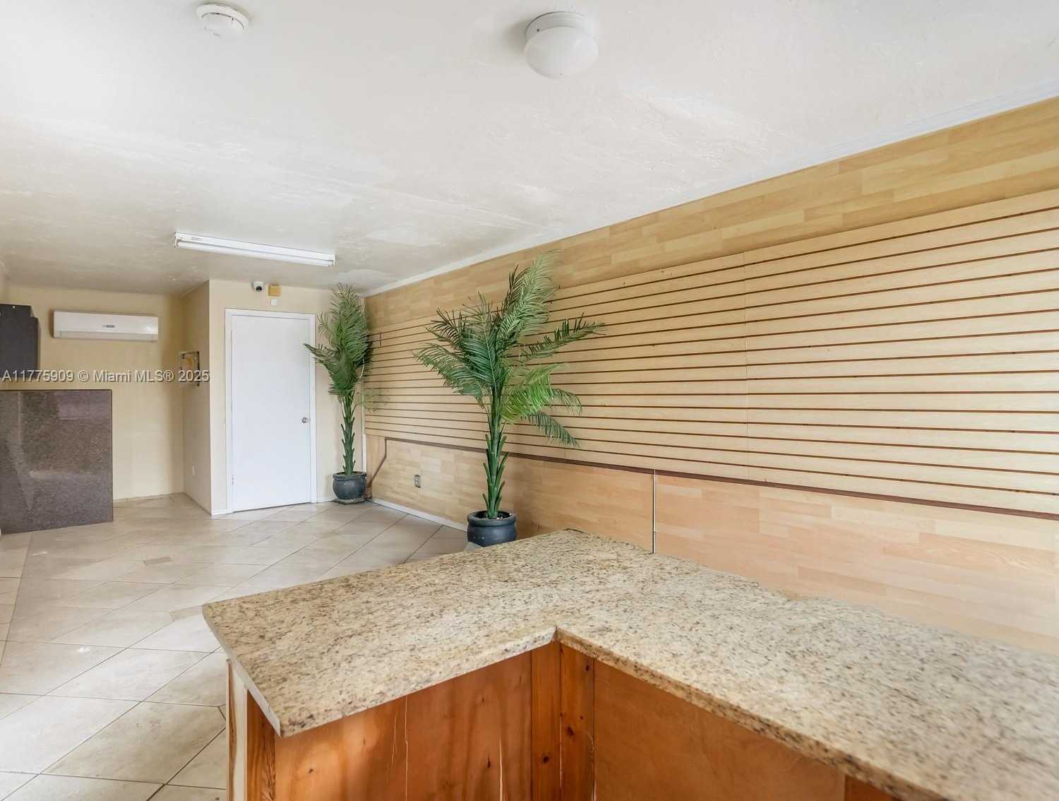 Small Image of 3775 FOWLER ST, Fort Myers Number 44