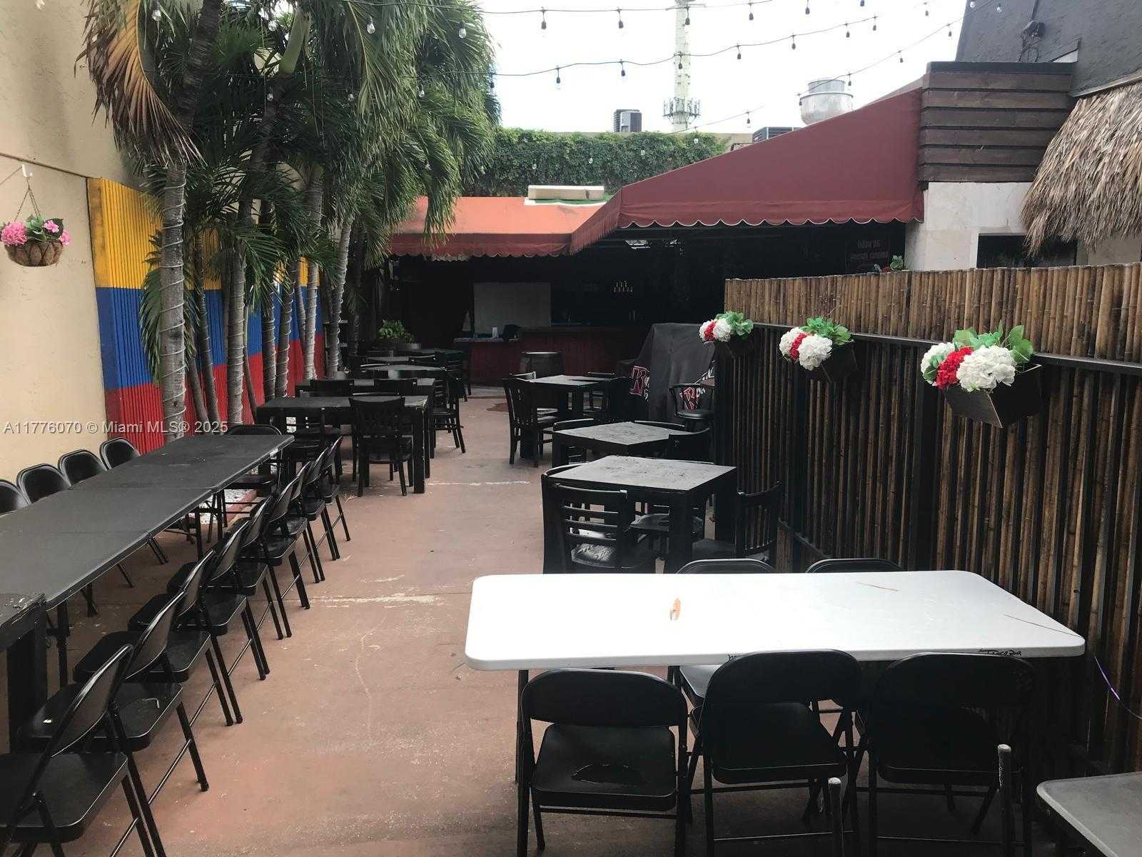 Small Image of 5401 NORTH WEST 79TH AVE, Doral Number 14