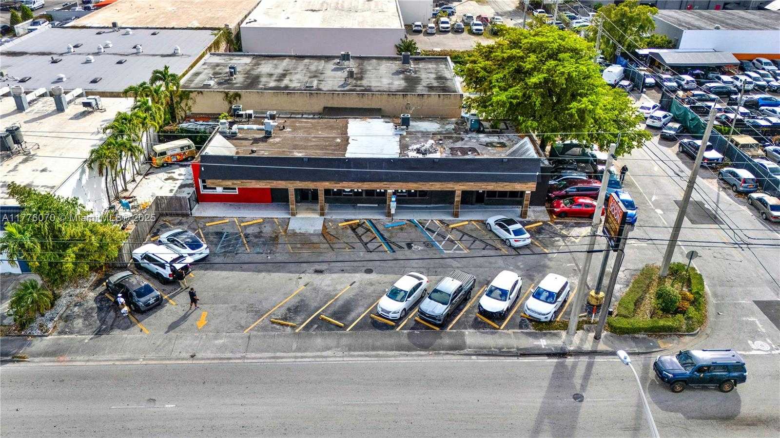 Small Image of 5401 NORTH WEST 79TH AVE, Doral Number 4