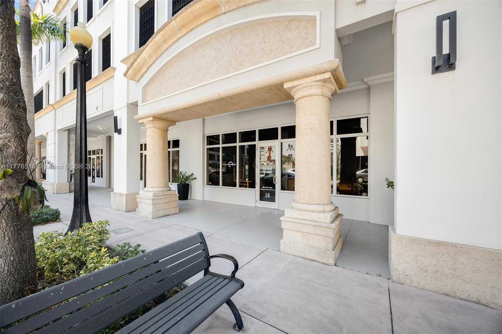 Small Image of 4100 SALZEDO ST #18, Coral Gables Number 4