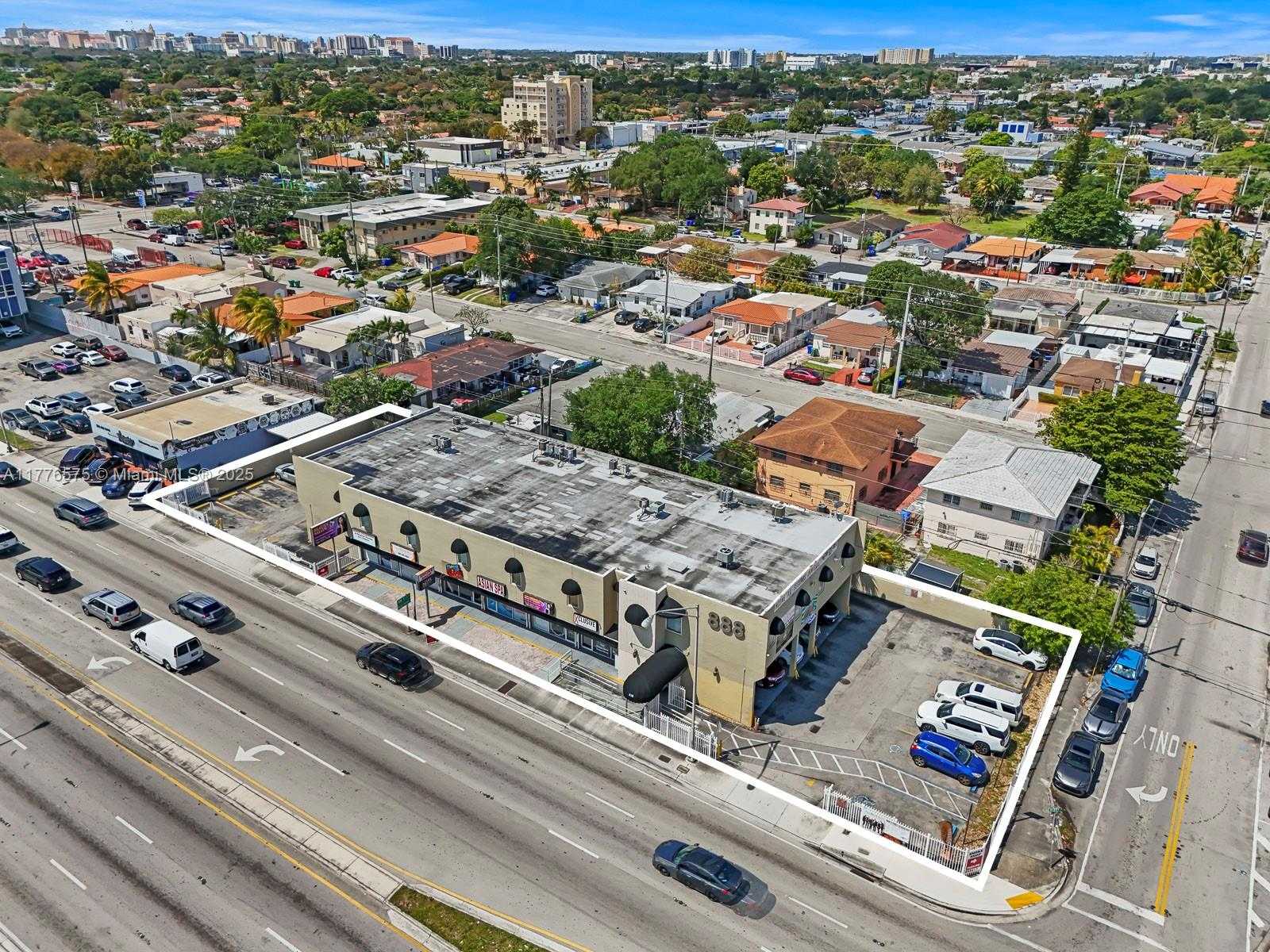 Small Image of 888 NORTH WEST 27TH AVE #5-6, Miami Number 5