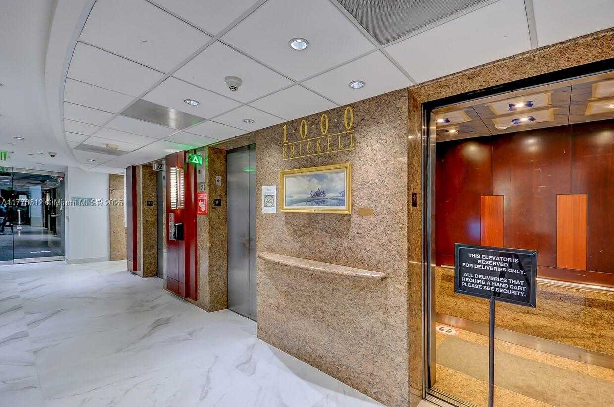 Small Image of 1000 BRICKELL AVE #2E, Miami Number 3
