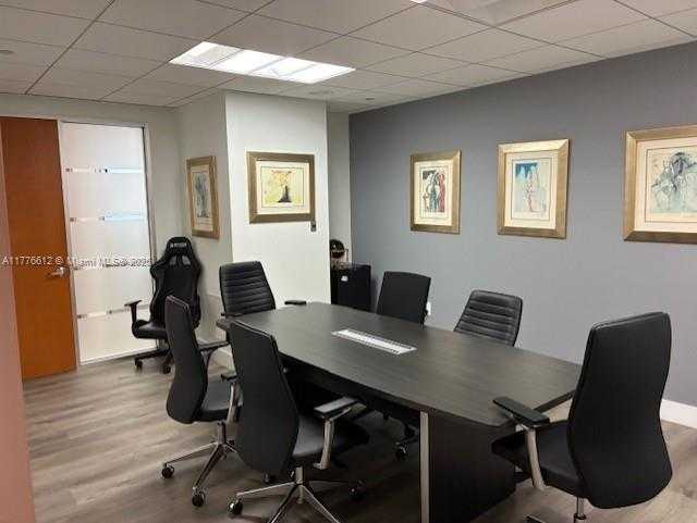 Small Image of 1000 BRICKELL AVE #2E, Miami Number 6
