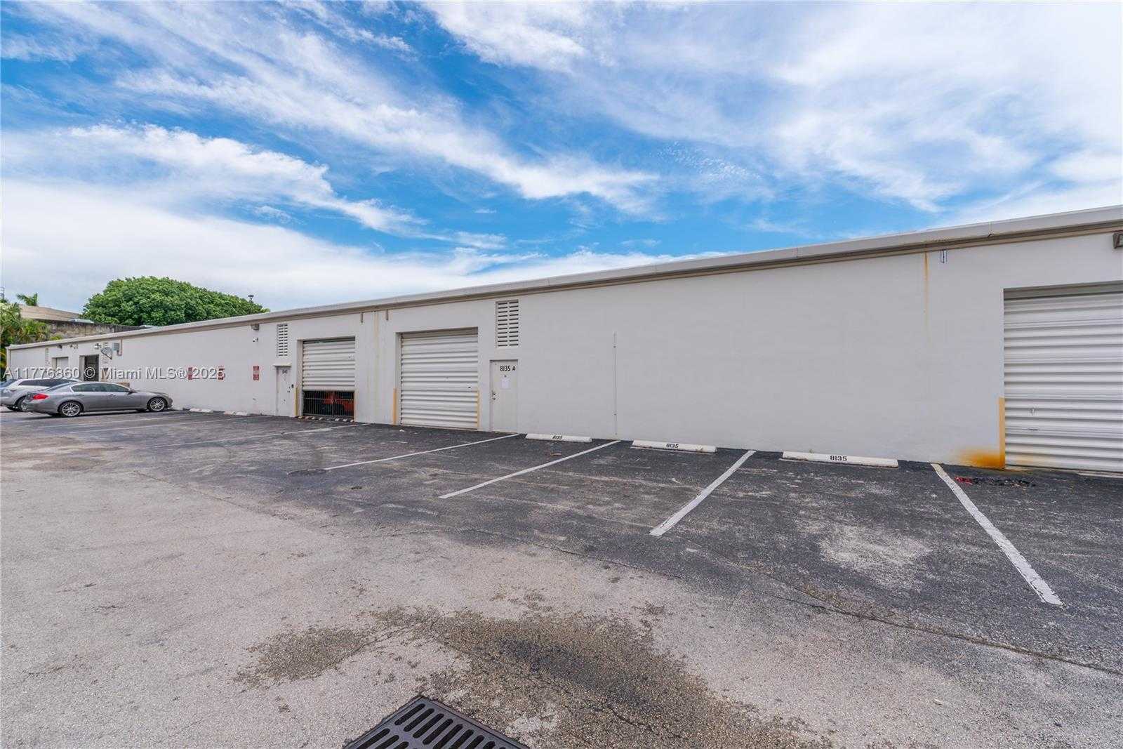 Small Image of 8135 NW 33rd St, Doral, FL 33122, USA Number 8