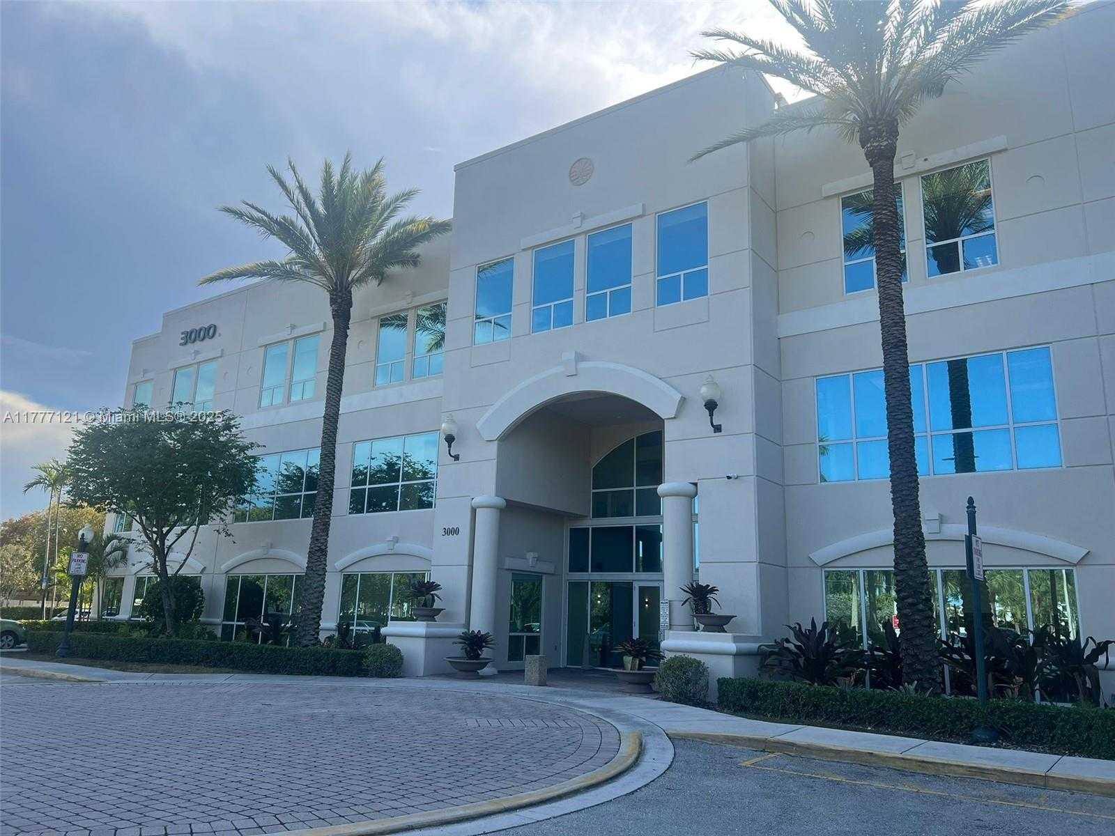 Small Image of 3000 SOUTH WEST 148TH AVE, Miramar Number 2