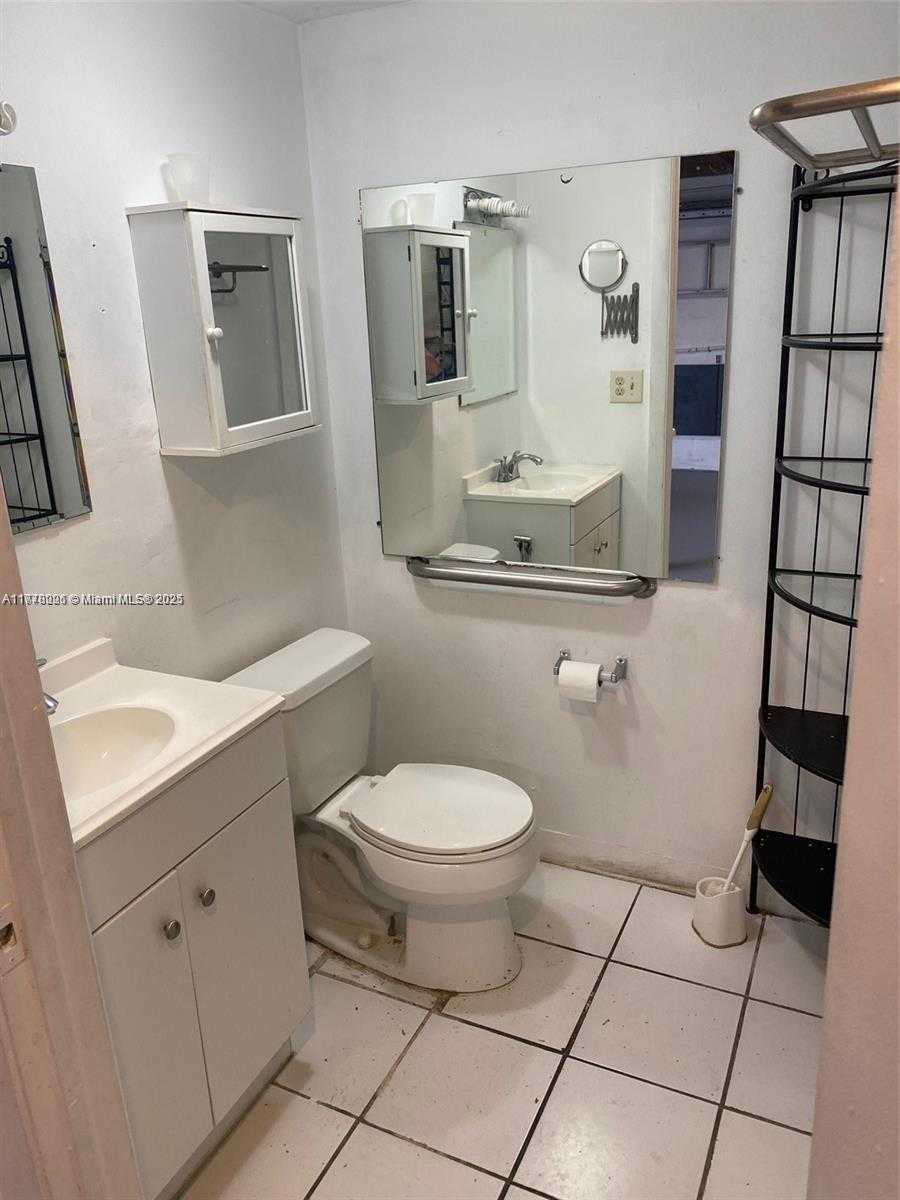 Small Image of 12174 SOUTH WEST 131ST AVE, Miami Number 12